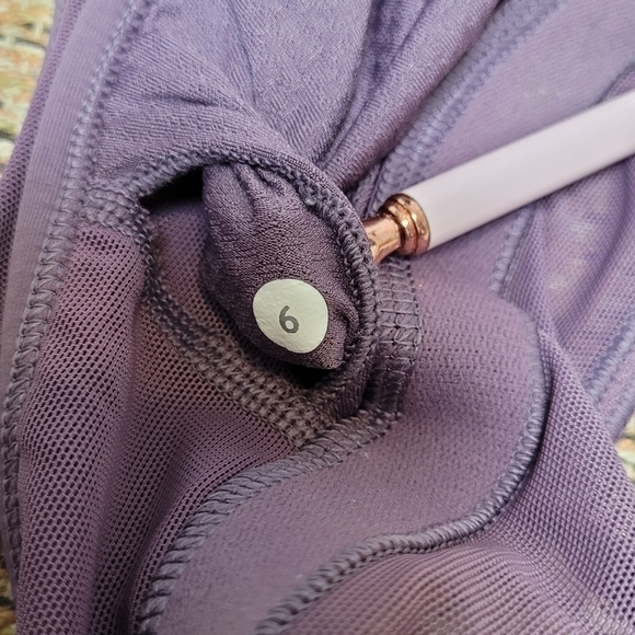 LULULEMON Racer Back Front Closure Bra - Picture 2 of 9